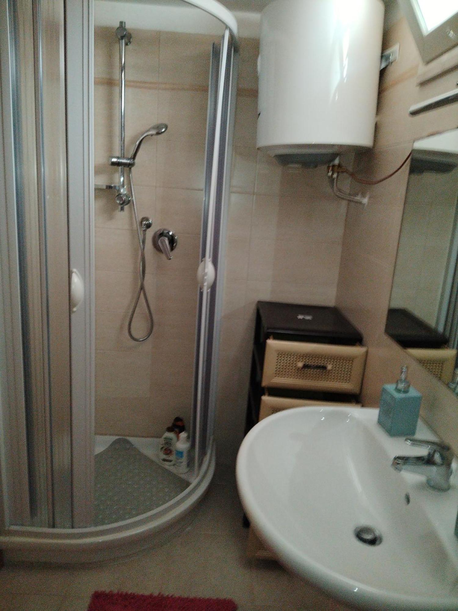 Mansarda Con Terrazzo Privato Apartment Barletta Bagian luar foto