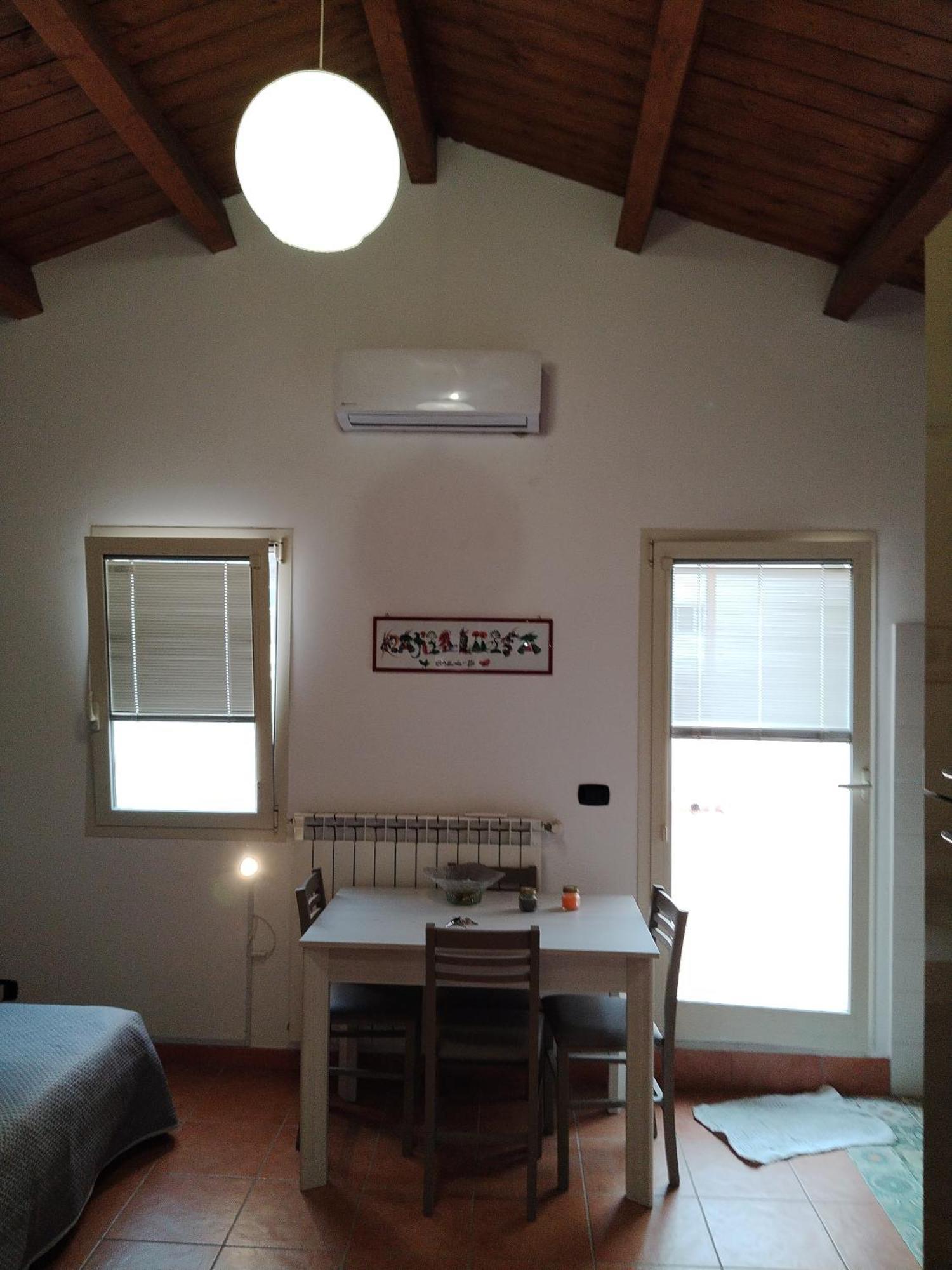 Mansarda Con Terrazzo Privato Apartment Barletta Bagian luar foto